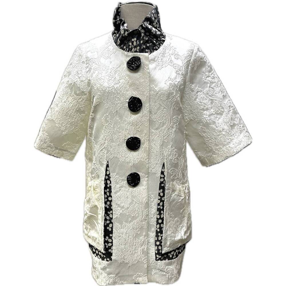 NEW AN REN ruffle pocket jacket in wht9176